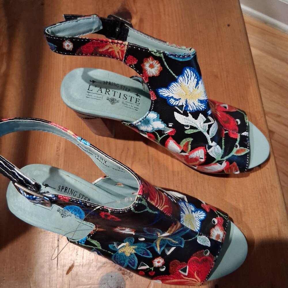 L'Artiste floral ankle strap leather sandals 37